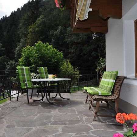 Ferienwohnung Pezzei Schlitters Esterno foto